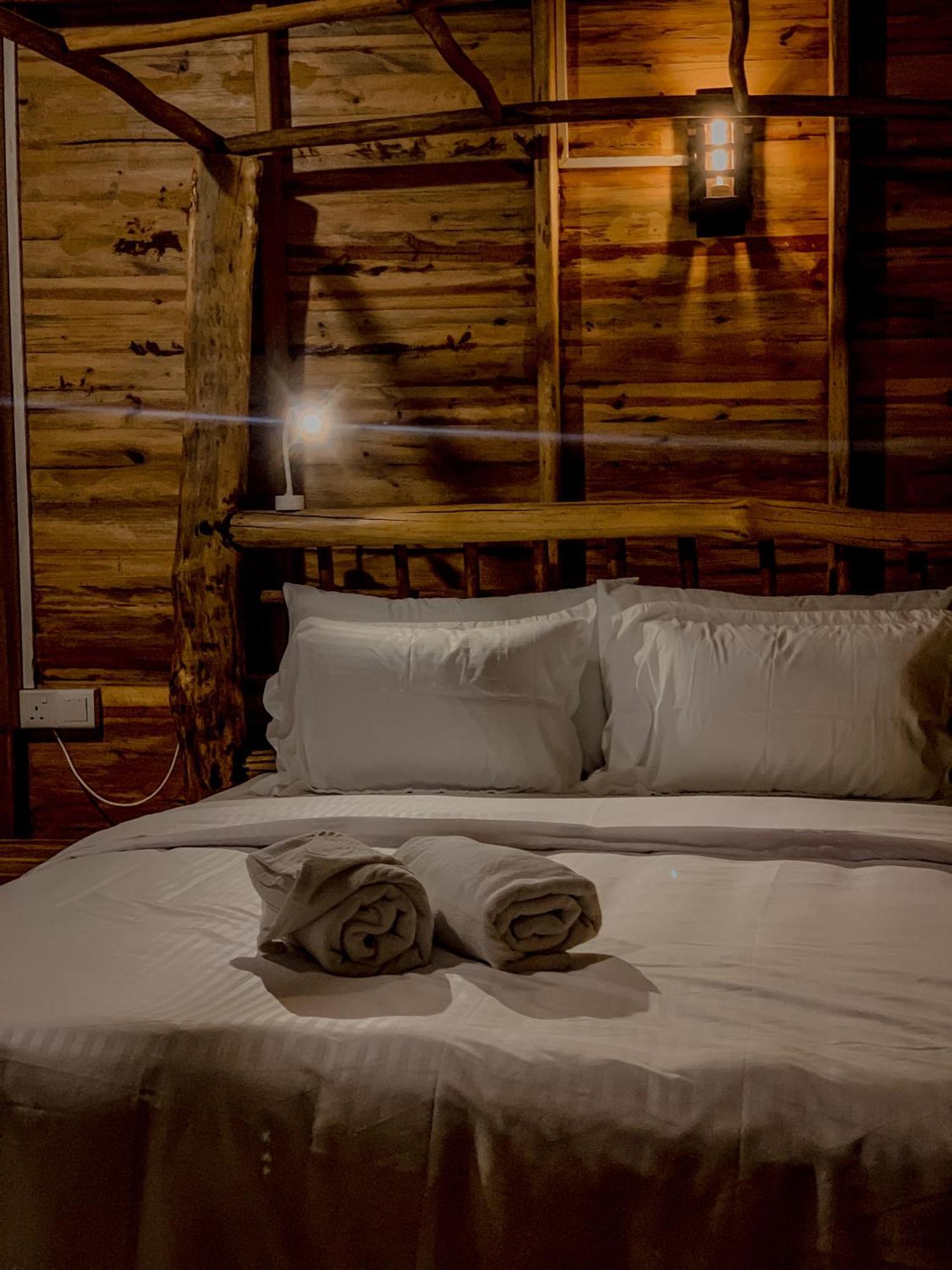 Lamiaceae Wood Cabin Ella Exterior photo